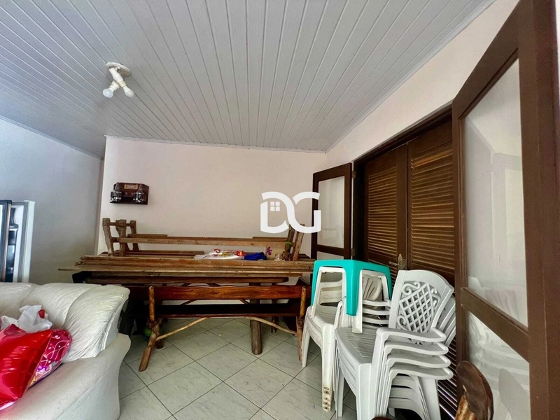 Casa espaçosa e aconchegante, ideal para quem busca conforto: 17ª foto da galeria de imagens do imóvel