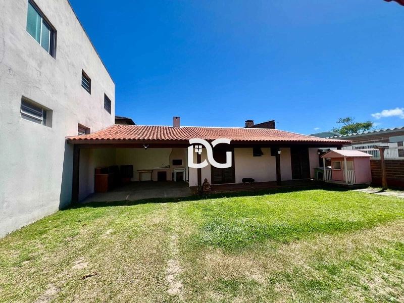 Casa espaçosa e aconchegante, ideal para quem busca conforto: 14ª foto da galeria de imagens do imóvel