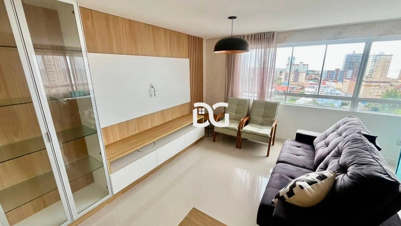 Apartamento mobiliado com excelente distribuição dos ambientes: 3ª foto da galeria de imagens do imóvel