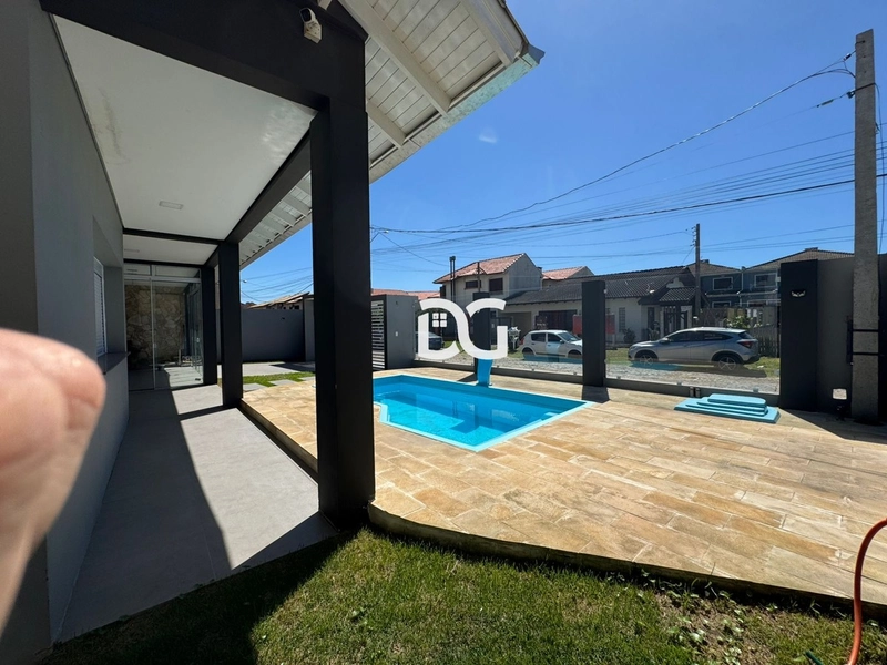 Excelente residência a apenas 200 metros do mar: 5ª foto da galeria de imagens do imóvel