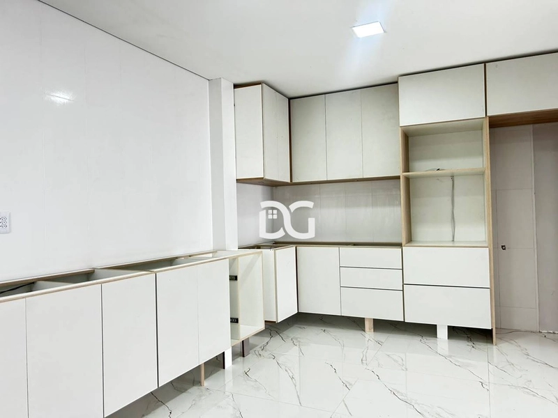 Excelente residência a apenas 200 metros do mar: 18ª foto da galeria de imagens do imóvel