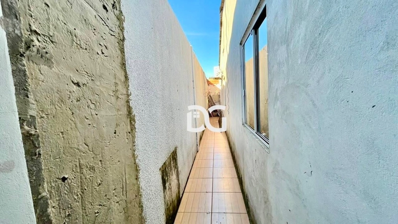 Loja comercial com casa nos fundos: 16ª foto da galeria de imagens do imóvel