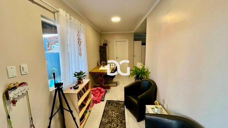 Loja comercial com casa nos fundos: 5ª foto da galeria de imagens do imóvel