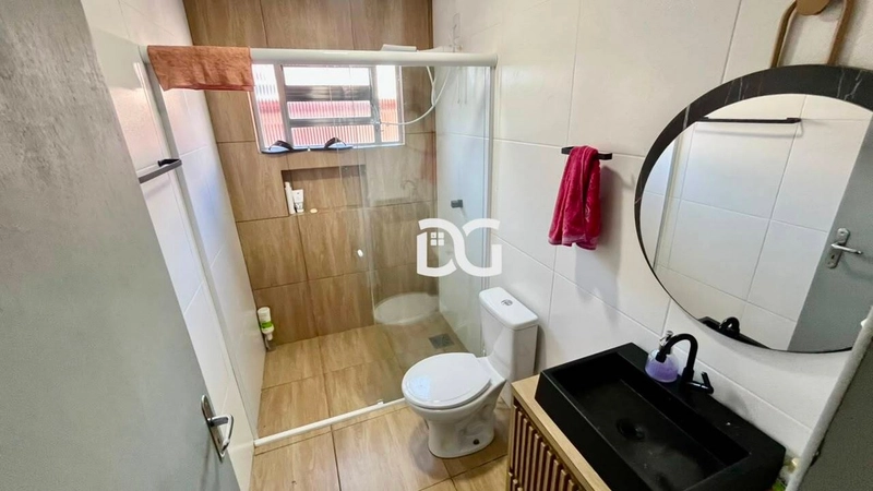 Casa espaçosa e aconchegante, ideal para famílias que buscam conforto: 18ª foto da galeria de imagens do imóvel