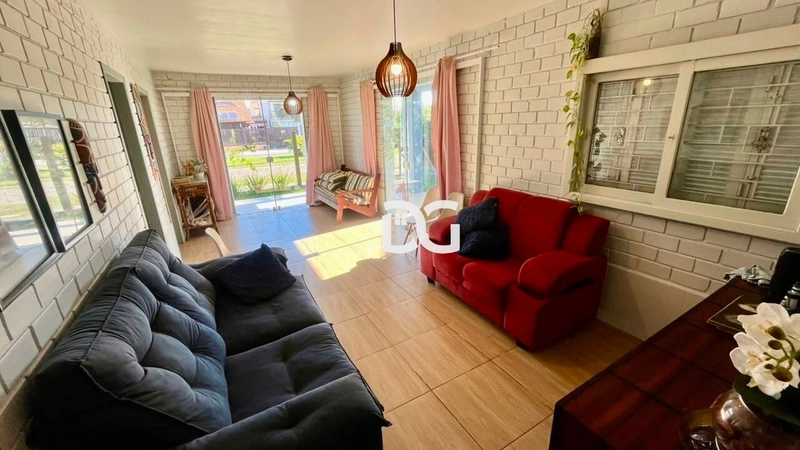 Casa espaçosa e aconchegante, ideal para famílias que buscam conforto: 5ª foto da galeria de imagens do imóvel