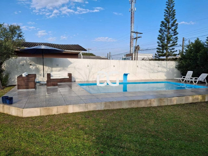 Casa ampla com 4 dormitórios, sendo 2 suítes: 5ª foto da galeria de imagens do imóvel
