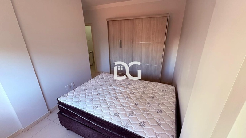 Apartamento de 2 dormitórios mobiliado: 14ª foto da galeria de imagens do imóvel