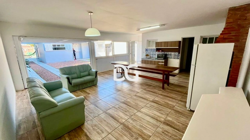 Casa com excelente distribuição, composta por 3 dormitórios: 18ª foto da galeria de imagens do imóvel
