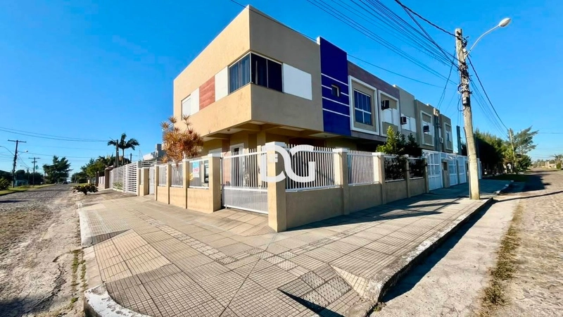 Casa mobiliada, perfeita para quem busca conforto e praticidade.: 1ª foto da galeria de imagens do imóvel