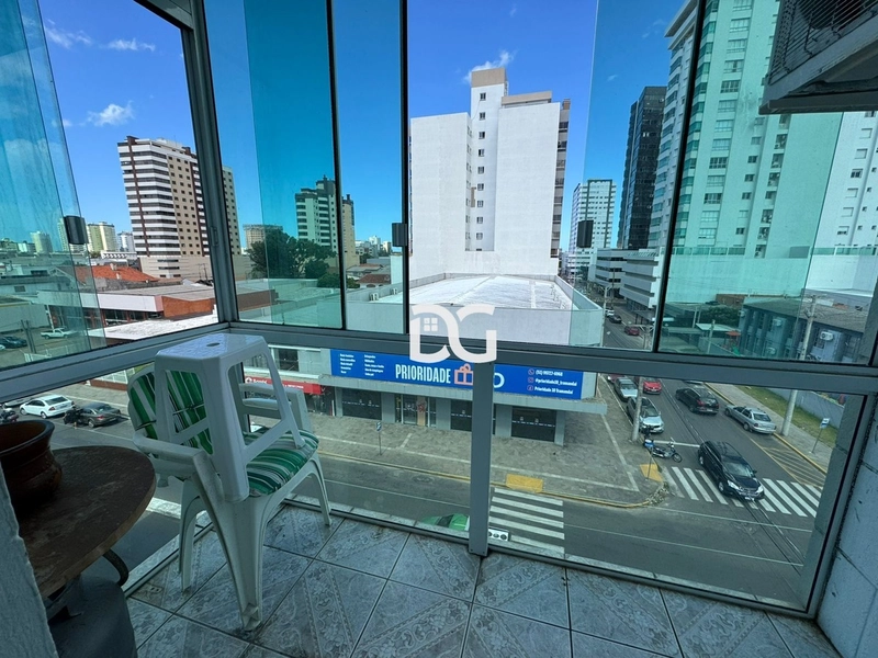 Apartamento de 2 Dormitórios com Excelente Localização: 4ª foto da galeria de imagens do imóvel