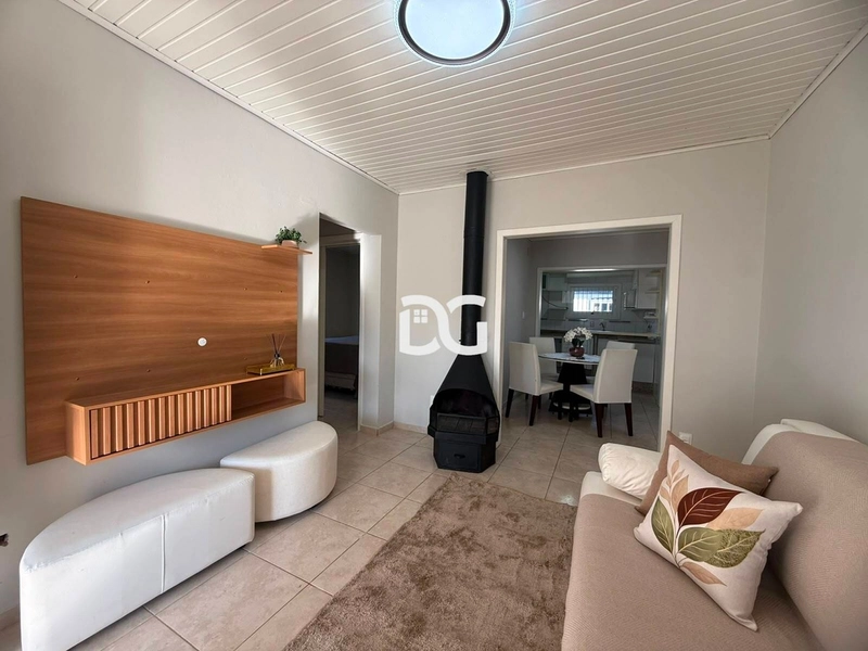Casa com 2 dormitórios + anexo: 7ª foto da galeria de imagens do imóvel
