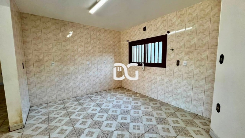Casa ampla e bem distribuída, composta por 5 dormitórios: 10ª foto da galeria de imagens do imóvel