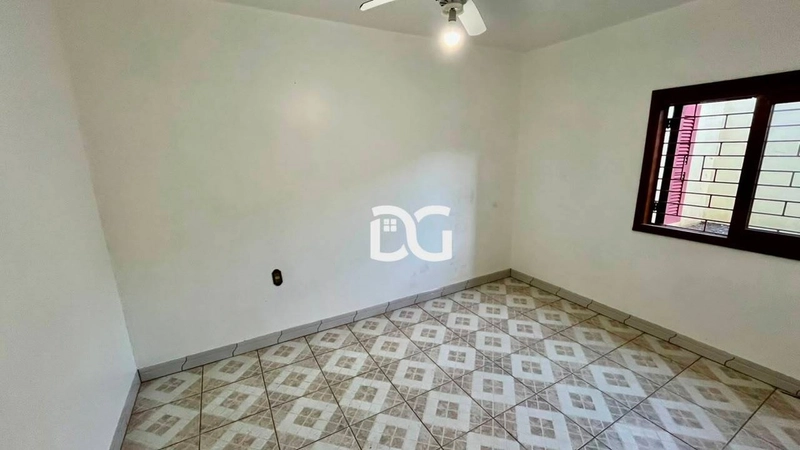 Casa ampla e bem distribuída, composta por 5 dormitórios: 11ª foto da galeria de imagens do imóvel