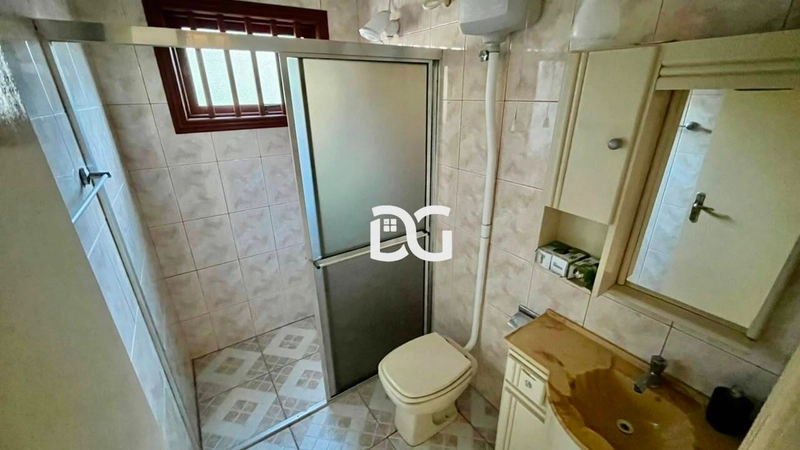 Casa ampla e bem distribuída, composta por 5 dormitórios: 26ª foto da galeria de imagens do imóvel
