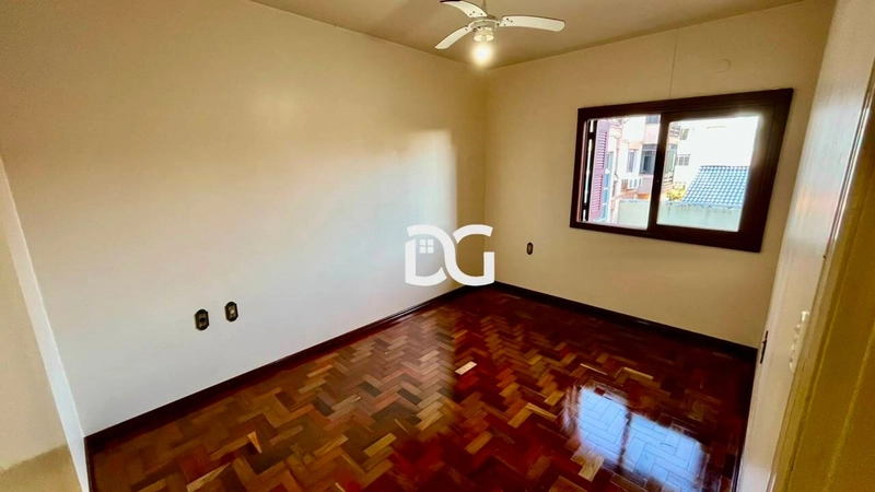 Casa ampla e bem distribuída, composta por 5 dormitórios: 13ª foto da galeria de imagens do imóvel