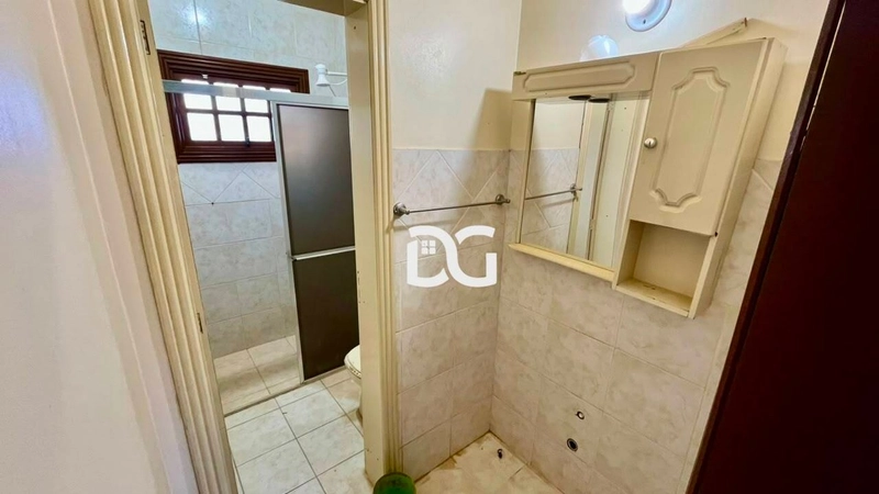 Casa ampla e bem distribuída, composta por 5 dormitórios: 28ª foto da galeria de imagens do imóvel