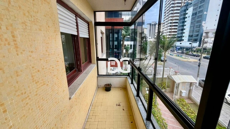 Apartamento com 2 dormitórios com sacada: 9ª foto da galeria de imagens do imóvel