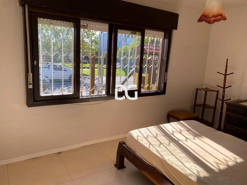 Casa com 2 dormitórios, banheiro social, sala de estar e jantar: 6ª foto da galeria de imagens do imóvel