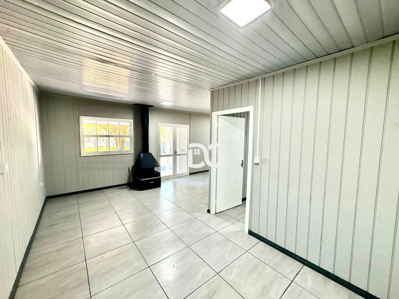 Excelente imóvel com amplo espaço e ótima distribuição dos ambientes.: 6ª foto da galeria de imagens do imóvel