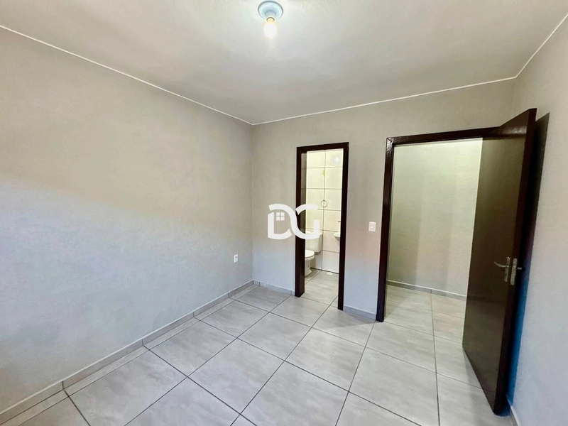 Excelente imóvel com amplo espaço e ótima distribuição dos ambientes.: 11ª foto da galeria de imagens do imóvel