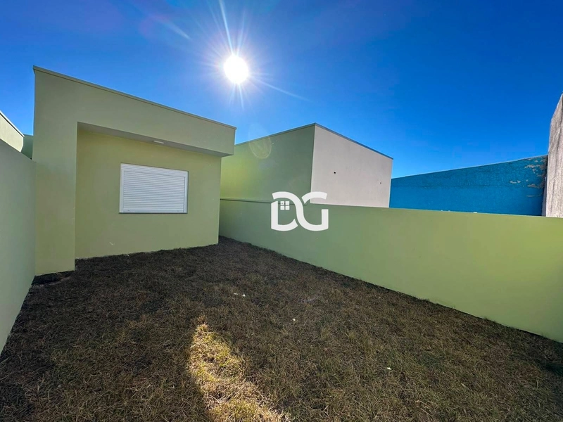 Casa ampla e bem distribuída, composta por 2 dormitórios: 11ª foto da galeria de imagens do imóvel