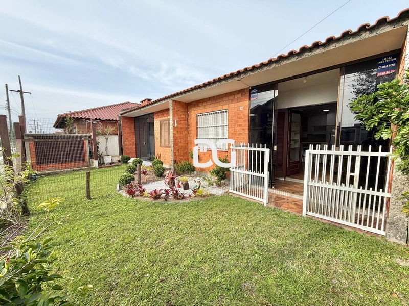 Casa composta de 2 dormitórios: 2ª foto da galeria de imagens do imóvel