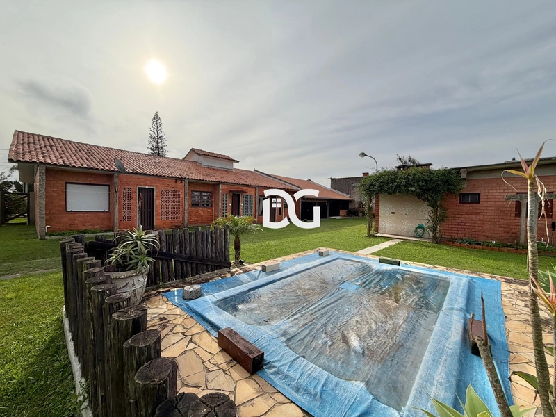 Casa composta de 2 dormitórios: 26ª foto da galeria de imagens do imóvel