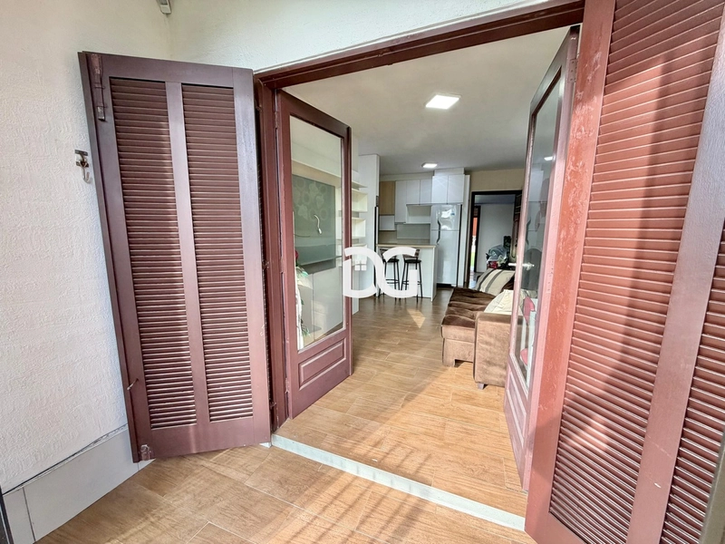 Casa composta de 2 dormitórios: 5ª foto da galeria de imagens do imóvel