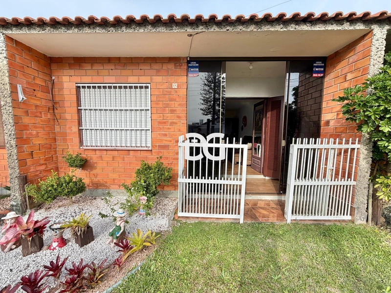 Casa composta de 2 dormitórios: 3ª foto da galeria de imagens do imóvel