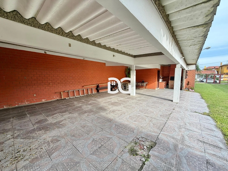 Casa composta de 2 dormitórios: 24ª foto da galeria de imagens do imóvel