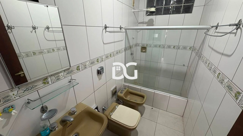 Casa composta de 5 dormitórios, sendo 1 suíte: 20ª foto da galeria de imagens do imóvel