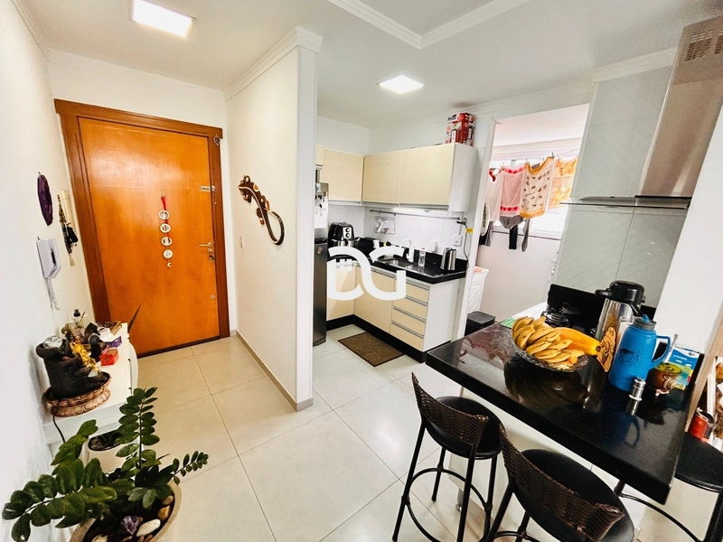 Apartamento mobiliado para venda no coração de Tramandaí.: 2ª foto da galeria de imagens do imóvel