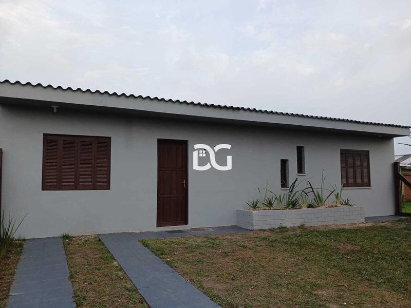 Casa com 3 dormitórios, totalmente em laje: 2ª foto da galeria de imagens do imóvel