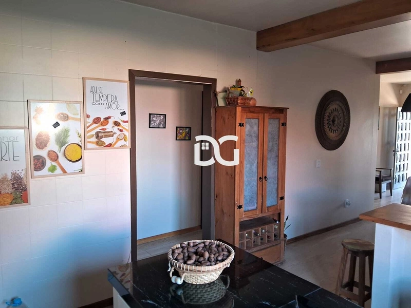 Excelente residência com 3 dormitórios, sendo 1 suíte: 11ª foto da galeria de imagens do imóvel