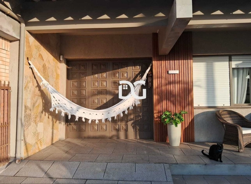 Excelente residência com 3 dormitórios, sendo 1 suíte: 4ª foto da galeria de imagens do imóvel