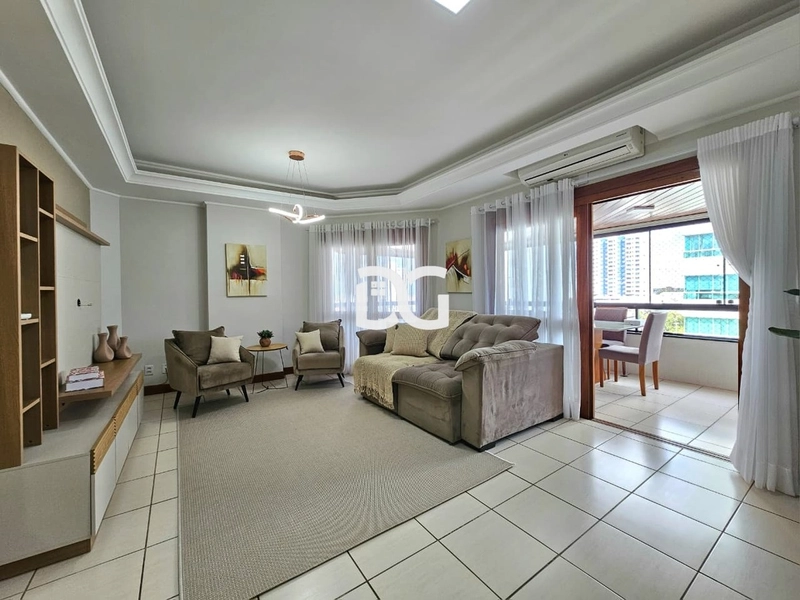 Excelente apartamento mobiliado, ideal para quem busca conforto: 3ª foto da galeria de imagens do imóvel
