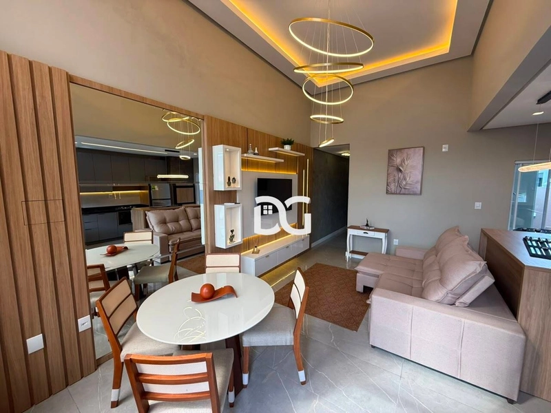 Casa encantadora, decorada e mobiliada, pronta para morar!: 5ª foto da galeria de imagens do imóvel