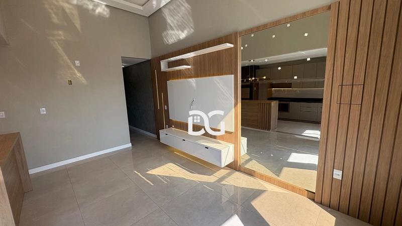 Casa encantadora com 3 dormitórios: 2ª foto da galeria de imagens do imóvel