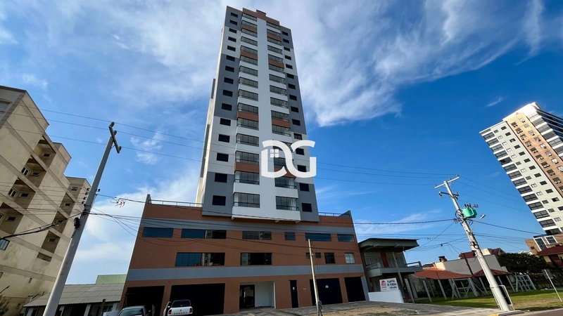 Apartamento aconchegante e funcional, composto por 2 suítes