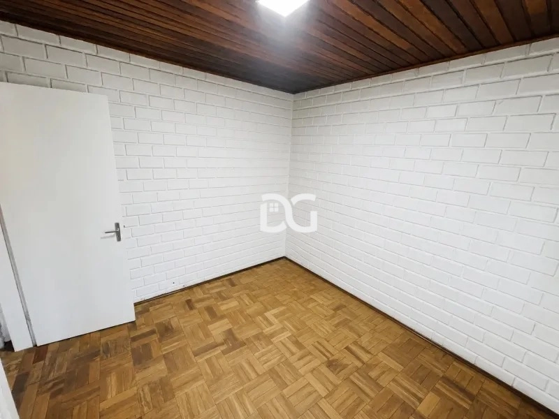Excelente imóvel com 4 dormitórios sendo 1 suite: 13ª foto da galeria de imagens do imóvel