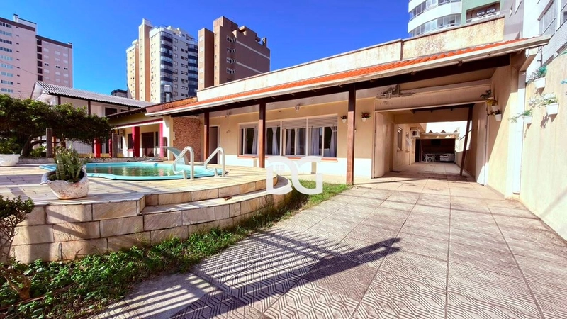 Excelente casa mobiliada, ideal para quem busca conforto