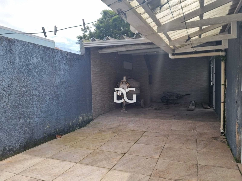 Casa ao lado da Avenida Atlântica com terreno amplo: 14ª foto da galeria de imagens do imóvel