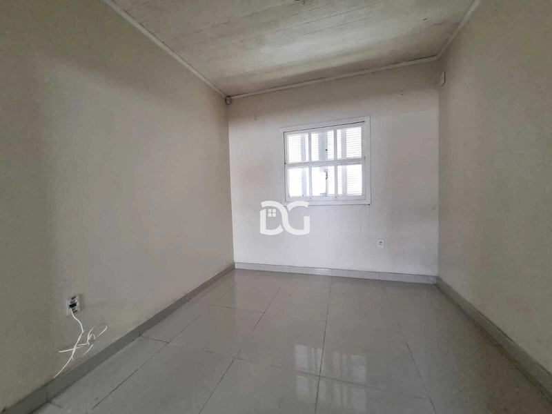 Casa ao lado da Avenida Atlântica com terreno amplo: 10ª foto da galeria de imagens do imóvel