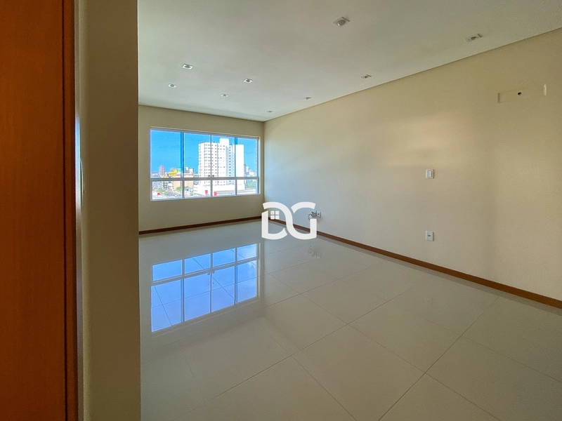 Amplo, iluminado e muito bem localizado! Este apartamento com 88,14m²: 11ª foto da galeria de imagens do imóvel