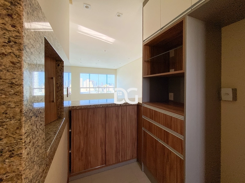 Amplo, iluminado e muito bem localizado! Este apartamento com 88,14m²: 5ª foto da galeria de imagens do imóvel