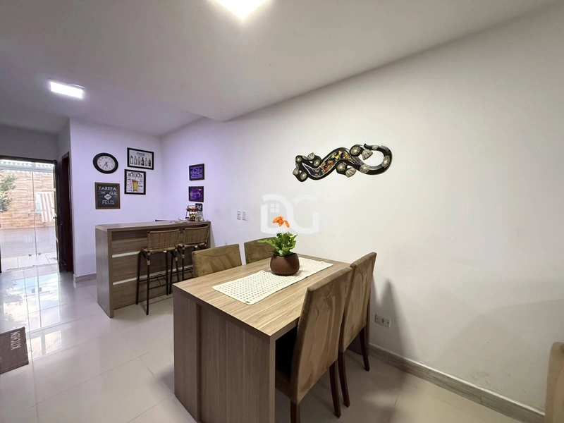 Duplex de 2 suítes com ótima posição solar e excelente localização: 6ª foto da galeria de imagens do imóvel