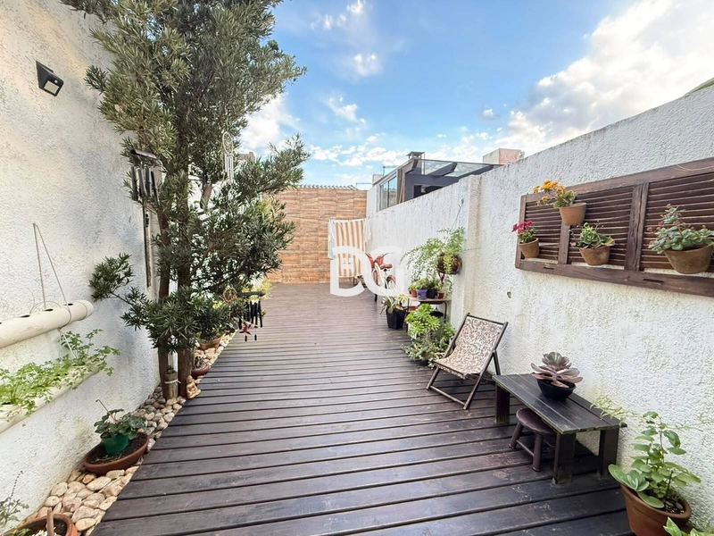 Duplex de 2 suítes com ótima posição solar e excelente localização: 10ª foto da galeria de imagens do imóvel