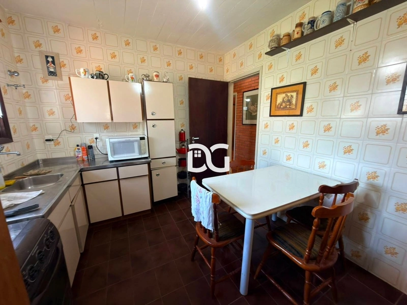 Excelente imóvel com 4 dormitórios, sendo 2 suítes: 20ª foto da galeria de imagens do imóvel