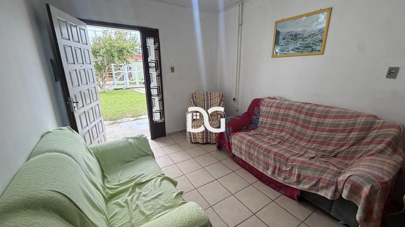 Casa aconchegante com 3 dormitórios: 3ª foto da galeria de imagens do imóvel