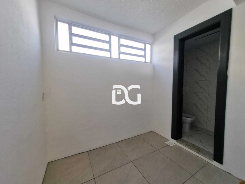Duplex sem mobília, com 2 dormitórios, sendo 1 deles com sacada: 7ª foto da galeria de imagens do imóvel